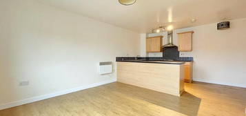 2 bedroom ground floor flat