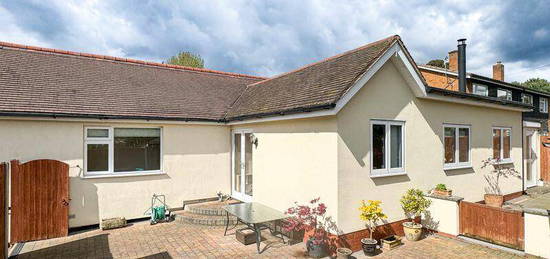 3 bedroom detached bungalow for sale