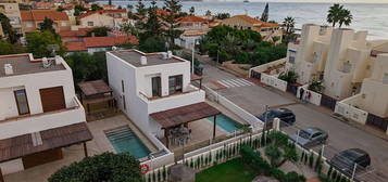 Chalet en calle Barriada Pozo del Esparto en Villaricos, Cuevas del Almanzora