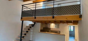 T3 94 m2 avec mezzanine, terrasse, parking, rue des Salins, Montpellier, 1.295  Charges Comprises