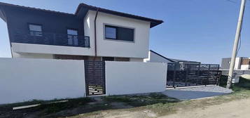 Casa/Vila 180 mp/ Ready to move