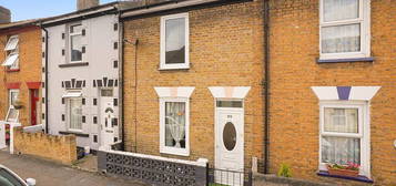 Terraced house to rent in Saxton Street, Gillingham ME7