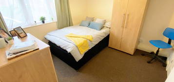 Room to rent in Broad Green, Southampton SO14