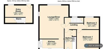 2 bedroom maisonette