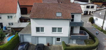 Wohnhaus mit vielen Zimmer und kleinem Grundstück zum Modernisieren in Laupheim-Untersulmetingen