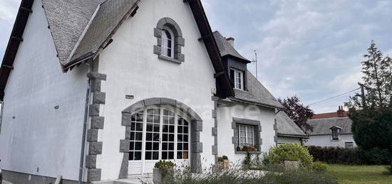 Maison  à vendre, 7 pièces, 5 chambres, 193 m²