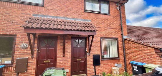 2 bedroom semi-detached house