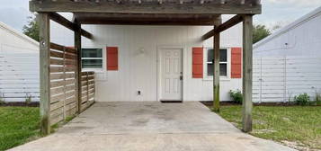 818 Airport Rd Unit D, Rockport, TX 78382