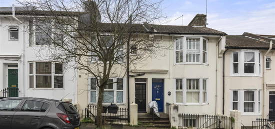 Detached house to rent in Newmarket Road, Brighton BN2