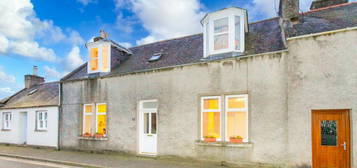 5 bedroom terraced house for sale