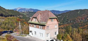 Perfekte Kapitalanlage: Charmantes Mehrfamilienhaus mit sensationellem Panoramablick am Semmering