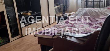 Apartament 2 camere, zona Valcele