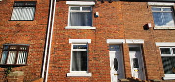 2 bed terraced house to rent