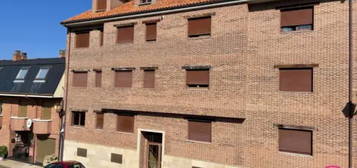 D&#xFA;plex en Ctra. Astorga