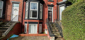 7 bedroom terraced house to rent