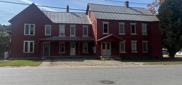 18 Weston St, Randolph, VT 05060