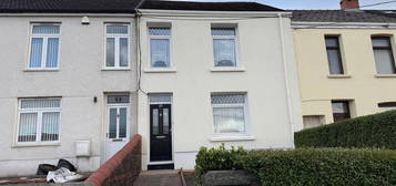 3 bed terraced house for sale