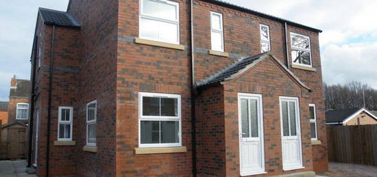 3 bedroom semi-detached house