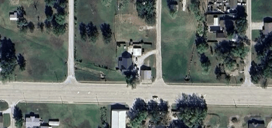 604 W  1st, Gas, KS 66742