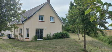 MAISON de 6 pièces à Mesnil Raoul, de 187 m2