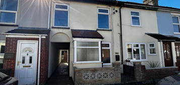 2 bedroom terraced house