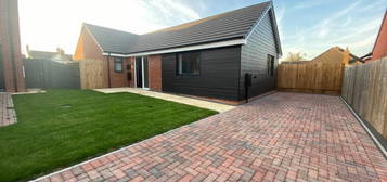 3 bedroom detached bungalow for sale