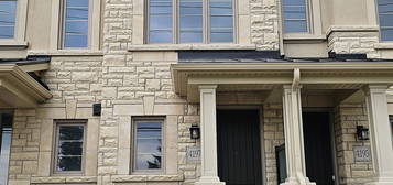4197 Major Mackenzie Dr E, Markham, ON L6C 0G6