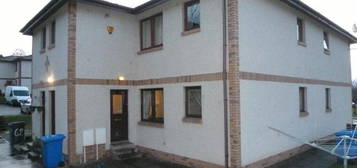 2 bedroom ground floor flat