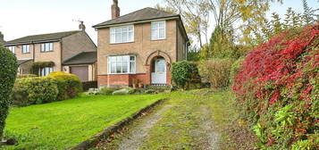 3 bed detached house for sale