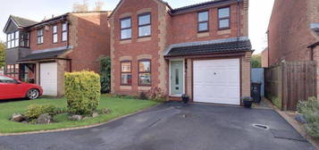 4 bed detached house for sale