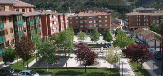 Barrio de la estación - C. Sabiñánigo