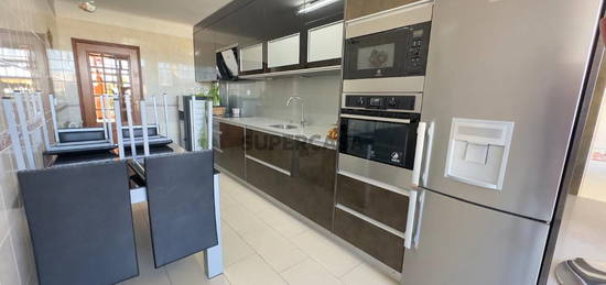 Apartamento T3 zona de Abraveses