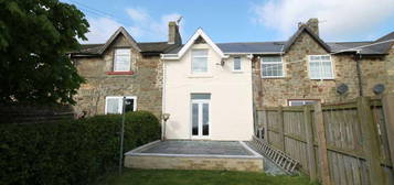 3 bedroom terraced house