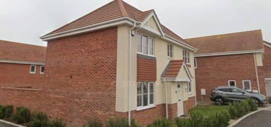 4 bedroom detached house to rent