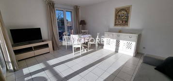 Appartement  à louer, 3 pièces, 2 chambres, 63 m²