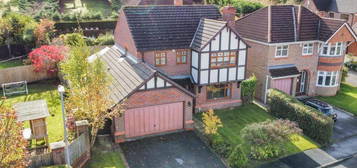 4 bedroom detached house to rent