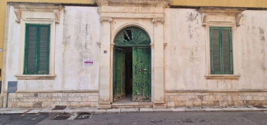 Casa indipendente in vendita in via Spacciante, 41