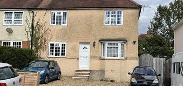 6 bedroom semi-detached house to rent