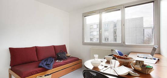 Studio meublé  à louer, 1 pièce, 18 m²