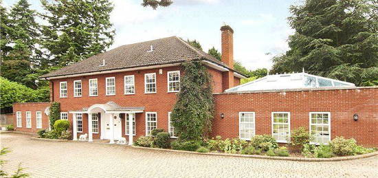 Detached house to rent in Rickmansworth Road, Chorleywood, Rickmansworth, Hertfordshire WD3