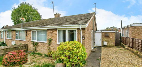 2 bedroom semi-detached bungalow for sale