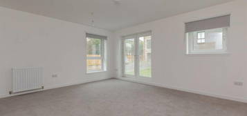 1 bedroom ground floor flat