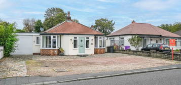 4 bed detached bungalow for sale