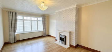 Bungalow to rent in Millers Barn Road, Clacton-On-Sea CO15