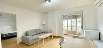 Apartamento en calle Almona de San Juan de Dios