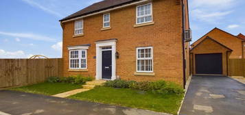 4 bedroom detached house