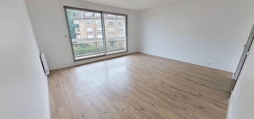 Location appartement 4 pièces 84 m²