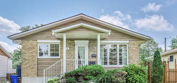 9, Rue des Bouvreuils
                        Blainville