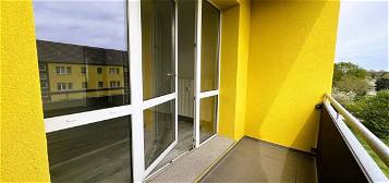 ruhig gelegene 3-Raumwohnung mit Balkon in Schlaitz