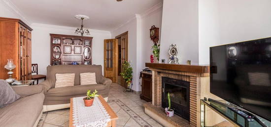 Casa adosada en venta en San Pedro de Alcántara pueblo